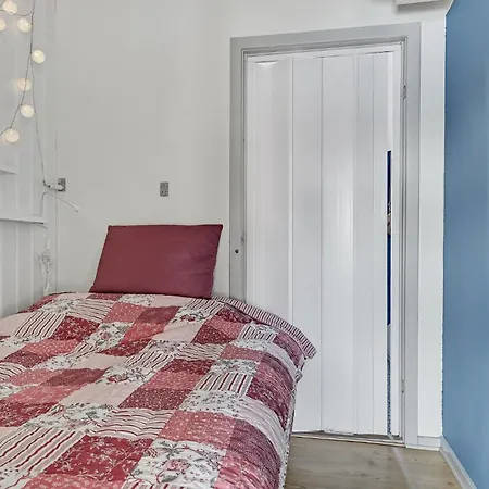Ξενοδοχείο 1 Bedroom Stunning In Glesborg
